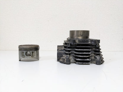 Yamaha Trailway TW200 1987-1998 Cylinder Head w/ Camshaft Rocker Arms OEM
