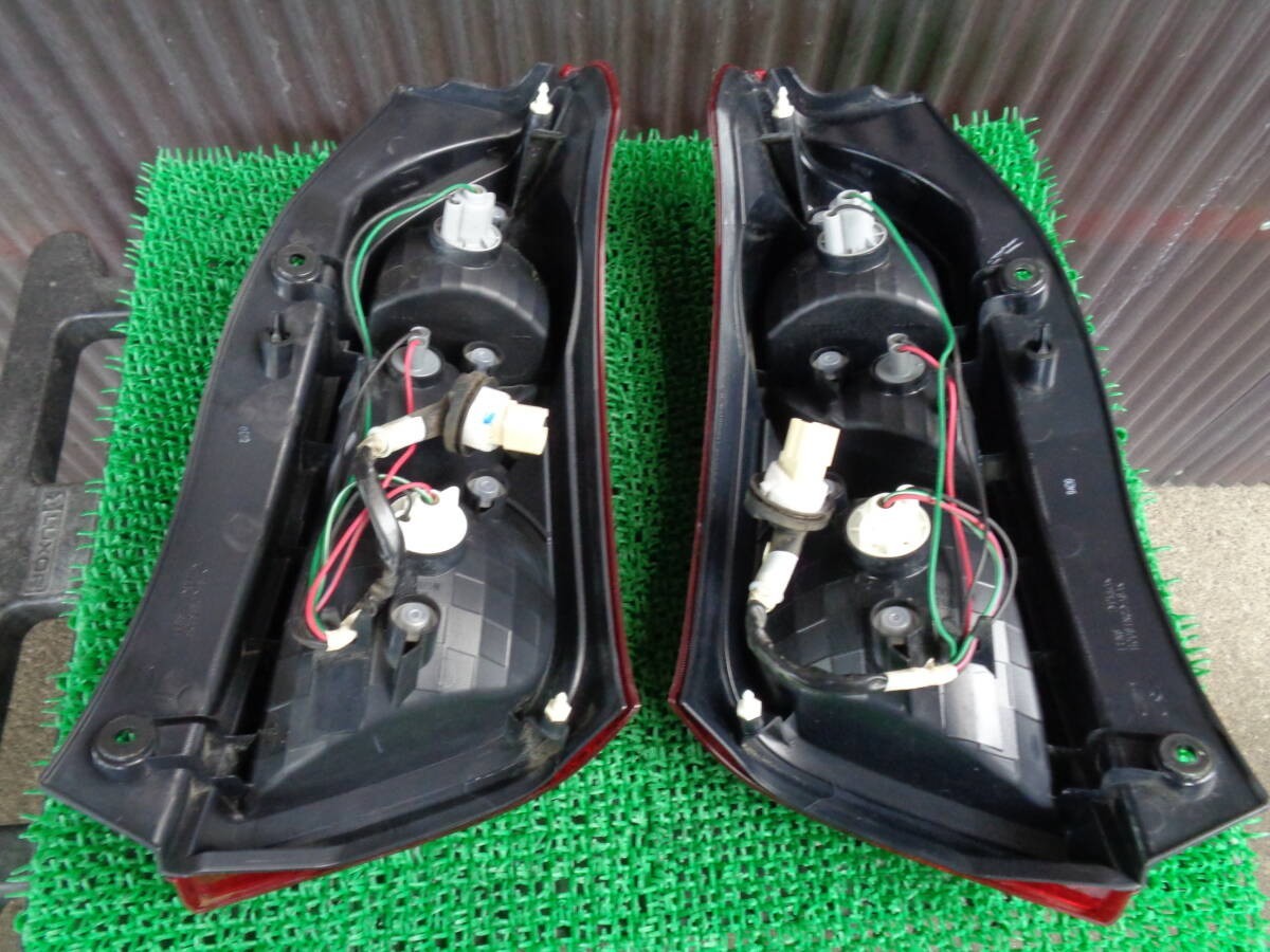 Suzuki Alto HA25S 2009-2014 Tail Light Rear Lamp Left Right OEM Genuine JDM