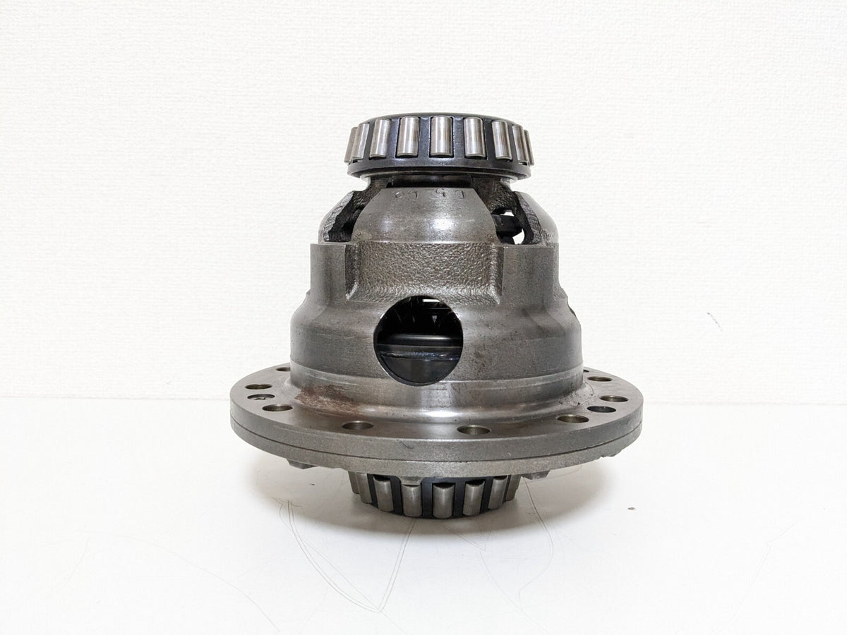 Genuine Nissan Z32 Fairlady Z Normal Viscous LSD Differential
