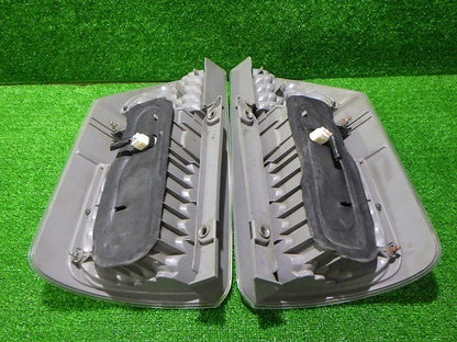 Toyota Noah Voxy ZRR70 ZRR75 Tail Light Rear Lamp Set Ichikoh 28-198 JDM
