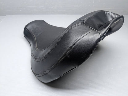Harley‑Davidson Fat Boy FLFB 1750 Pillion Tandem Seat Front Rear Genuine OEM