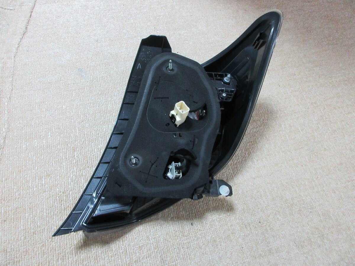 Toyota Yaris Vitz NCP131 2010-2016 Left LED Tail Light Lamp Genuine OEM JDM