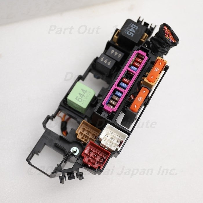 Macan Turbo 95B Fuse Box 8K2937503B Porsche 95BCTL