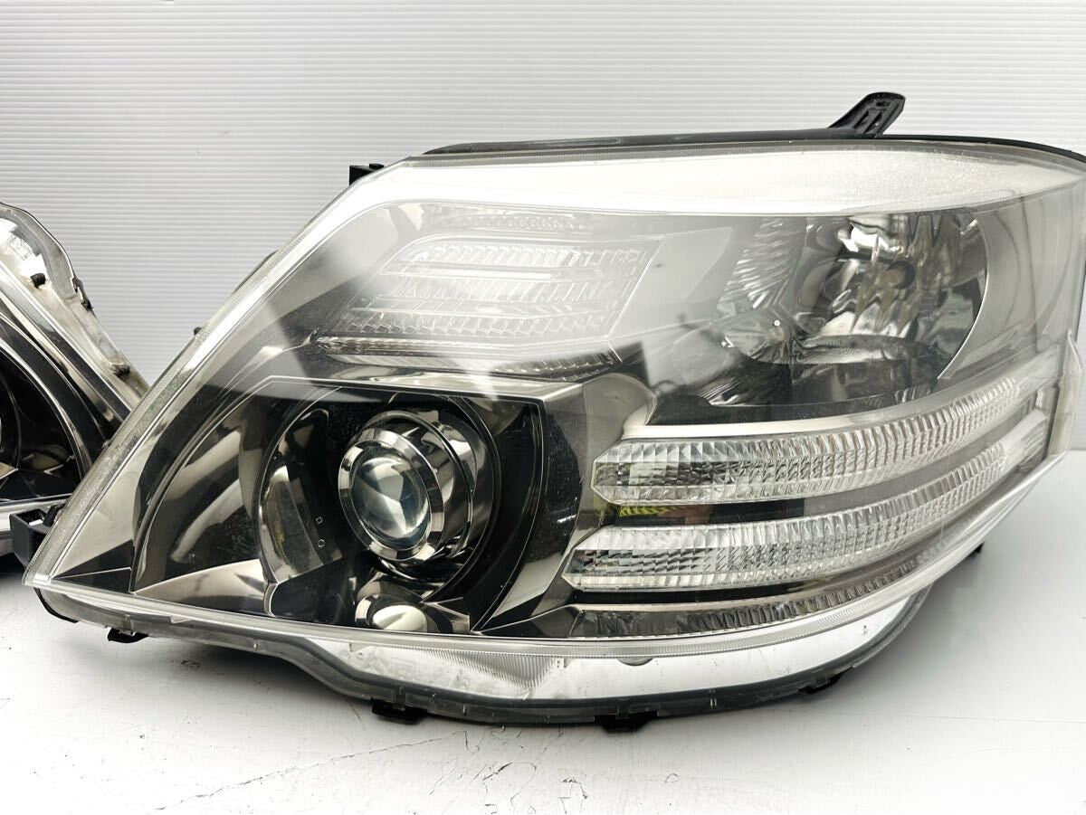 Toyota Alphard ANH10W Late Model Genuine HID Headlight ICHIKOH 58-17