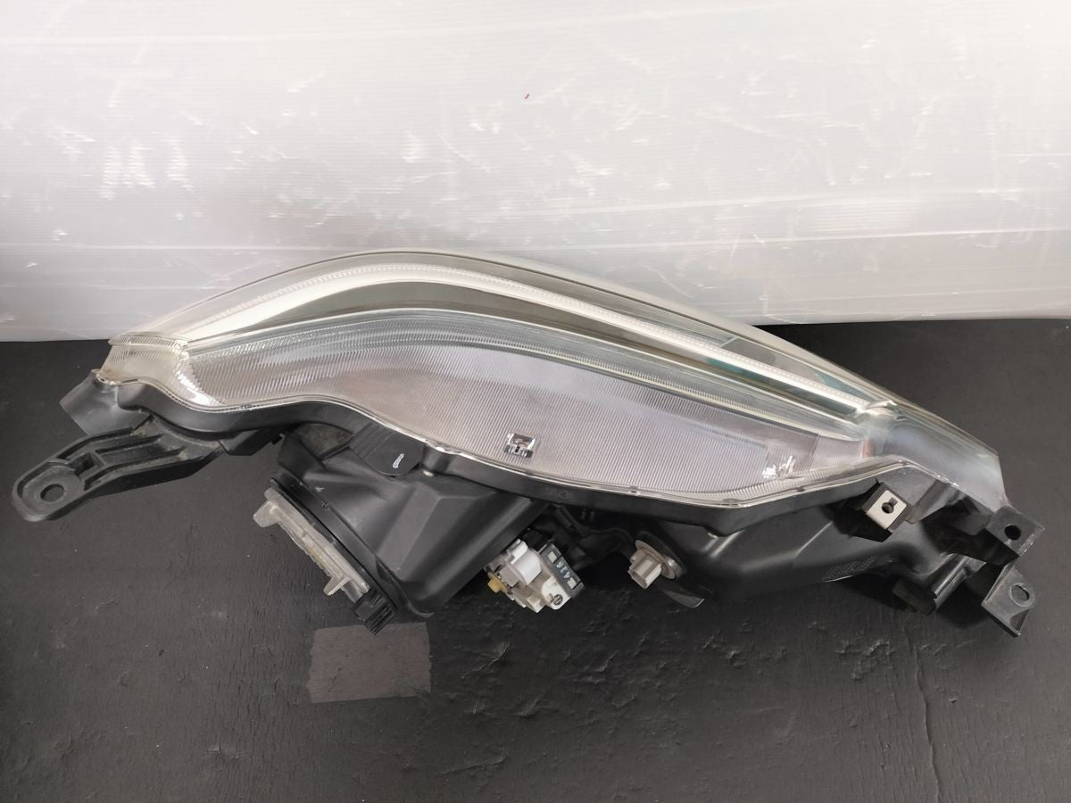 Toyota Mark X GRX130 130 Mid-term Late HID Xenon Headlight KOITO 22-358 OEM JDM