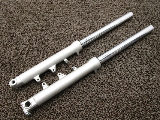 Suzuki GSF750 GR7EA Front Fork 41mm