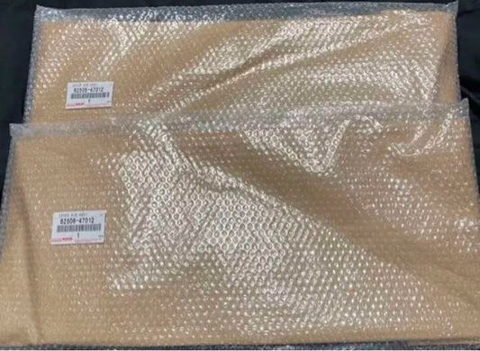 62505-47012  62506-47012 Toyota Genuine Prius Rear Quarter Moldings 2016-18  L&R