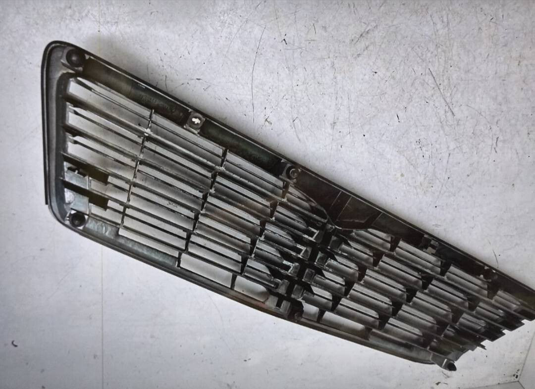 Nissan Y33 CIMA INFINITY Q45 Genuine OEM Option Front Grille JDM