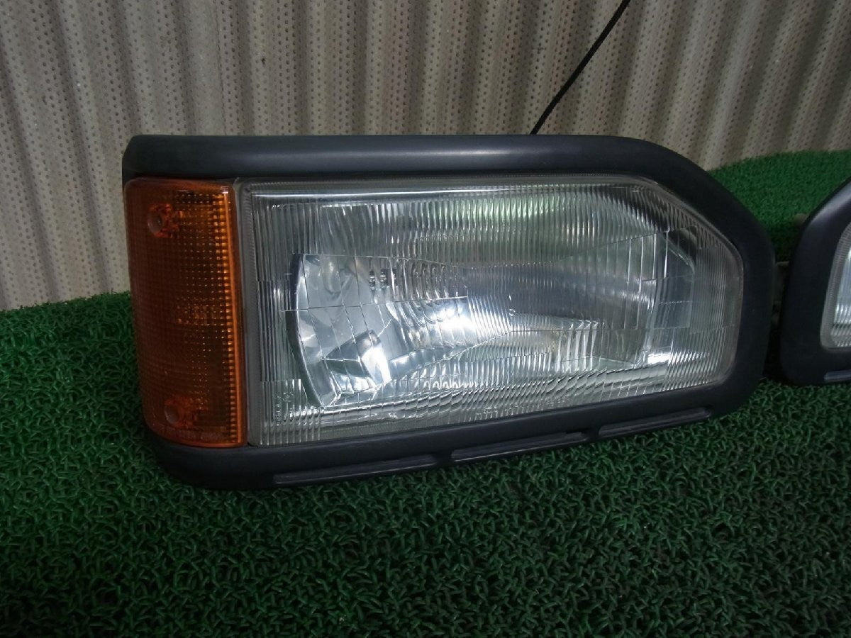 Honda Acty HA4 HA3 HH3 HH4 Headlight Left Right Set KEI Truck Genuine OEM JDM