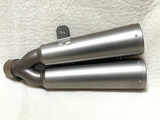 Akrapovic Exhaust Muffler for BMW OEM R nineT Pure K22 2021-