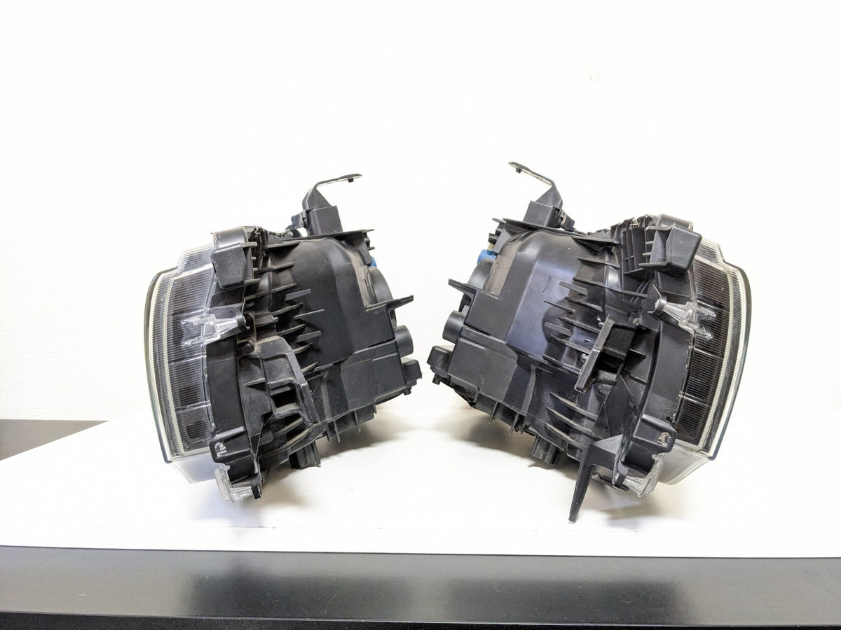 2009 Nissan Cube Z12 Halogen Headlights Lamps Lights Set