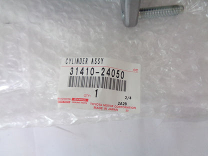 Toyota Supra JZA80 RHD Clutch Master Cylinder 2JZGTE Turbo 31410-24050 Genuine