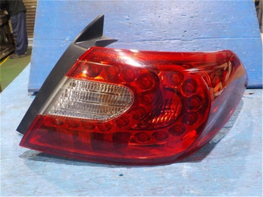 OEM 2011 - 2014 LH Infiniti M37 M56 Nissan FUGA Y51 Taillight Tail Light Lamp