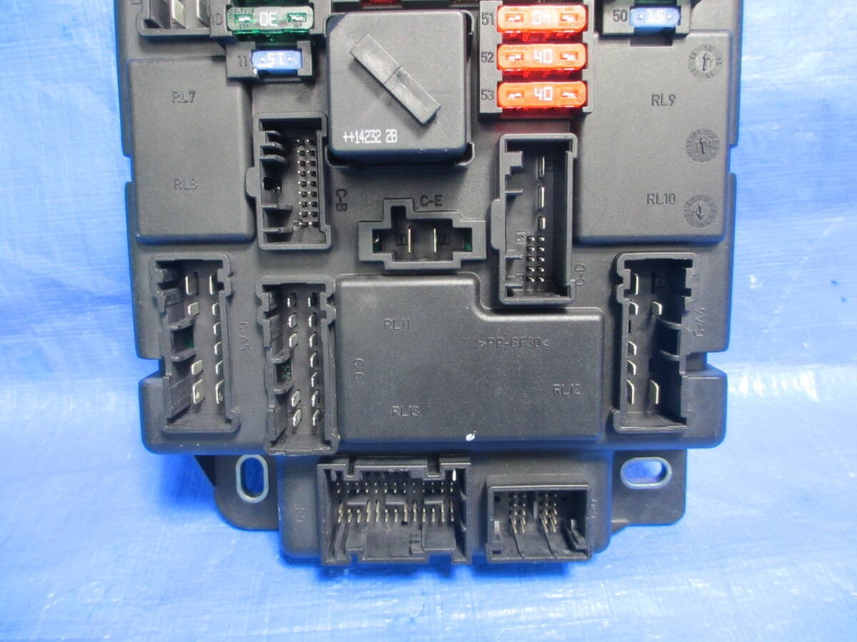 Mini Cooper Countryman Crossover R60 2010-2016 Fuse Box Genuine OEM