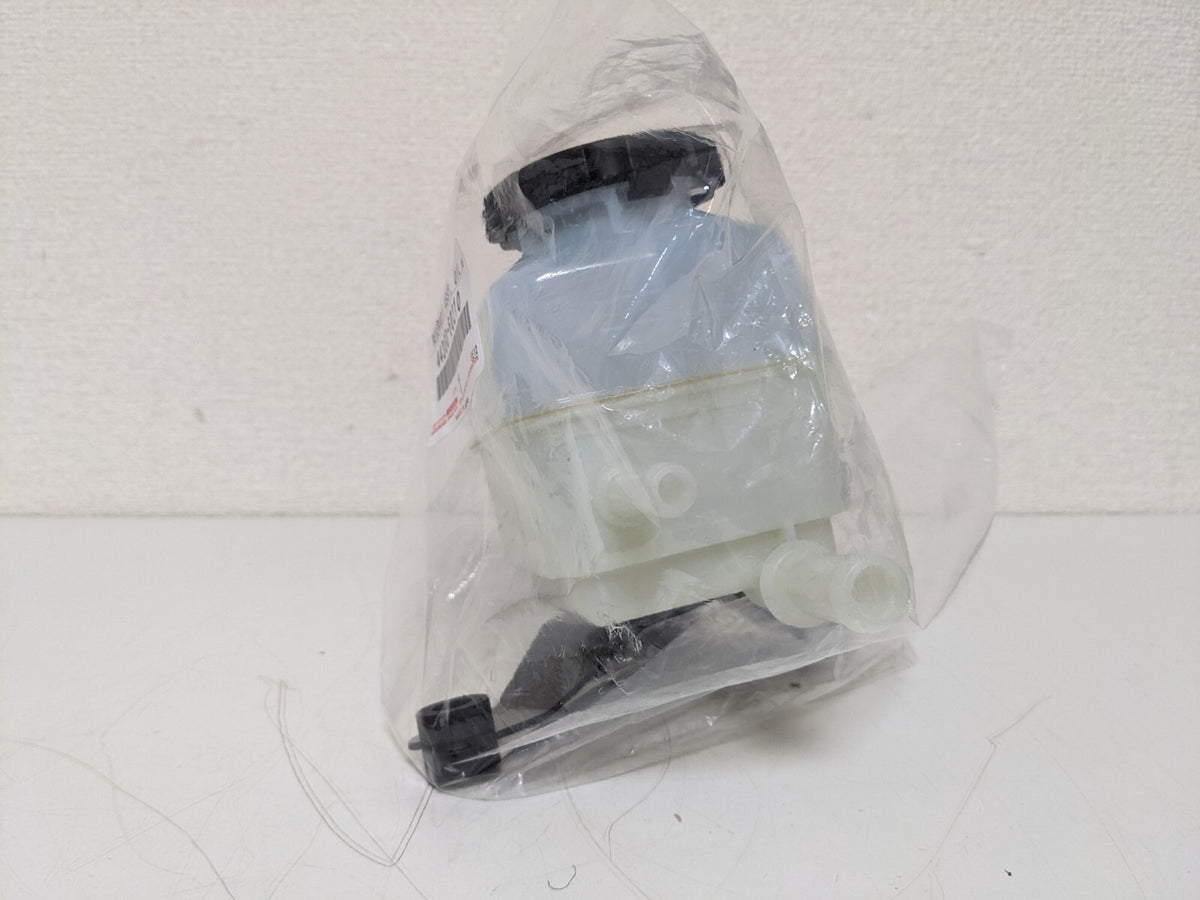 44360-60210 GENUINE TOYOTA Land Cruiser UJZ100 LX470 Power Steering Pump Reservo
