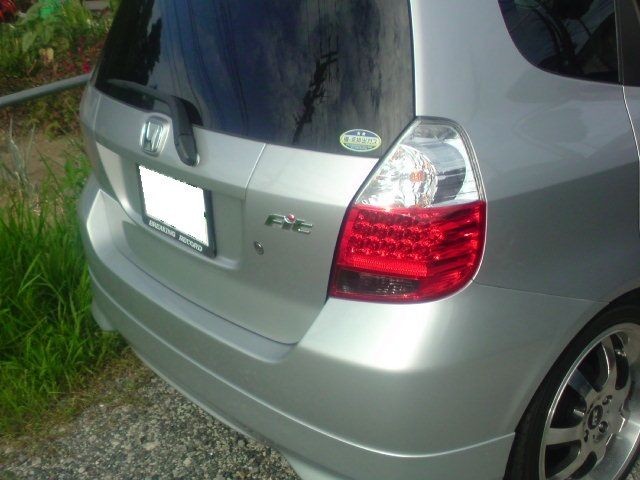 Honda Genuine Jazz / Fit GD 01-07 LED Tail Light Lamp Left Right Pair OEM