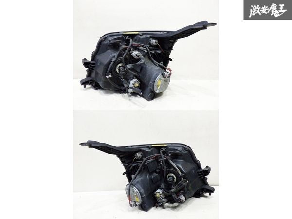 Toyota Voxy ZRR70 ZRR75 2010-2014 HID Headlight Lamp KOITO 28-225 OEM JDM