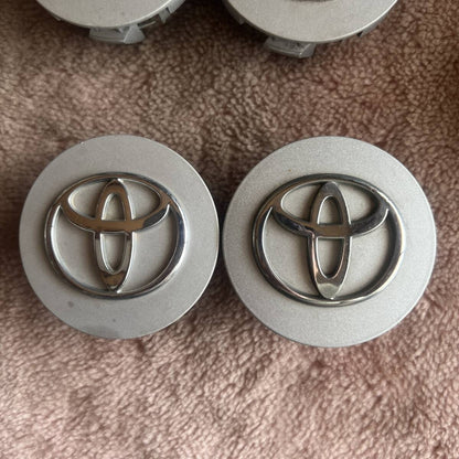 Toyota Wheel Center Cap 64mm Set of 4 Noah Voxy OEM JDM Genuine