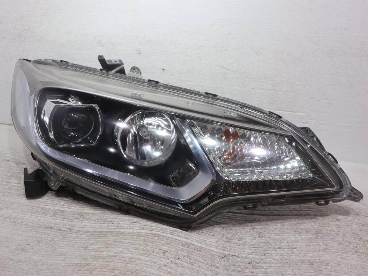 Honda Jazz Fit GK3 GK4 GK5 GK6 GP5 GP6 Early Model LED Headlight STANLEY W1948