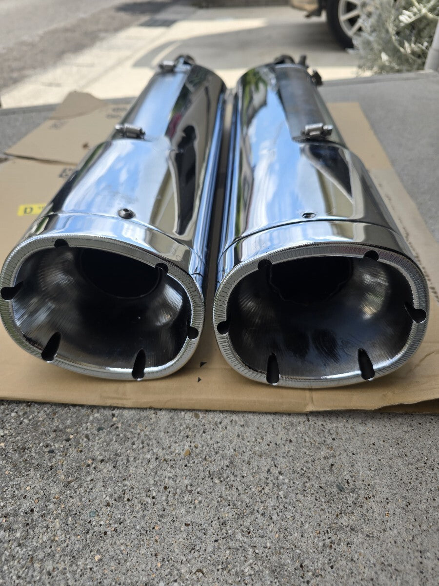 Vance & Hines Exhaust Mufflers for Harley-Davidson FLHX FLHT FLTR FLHR