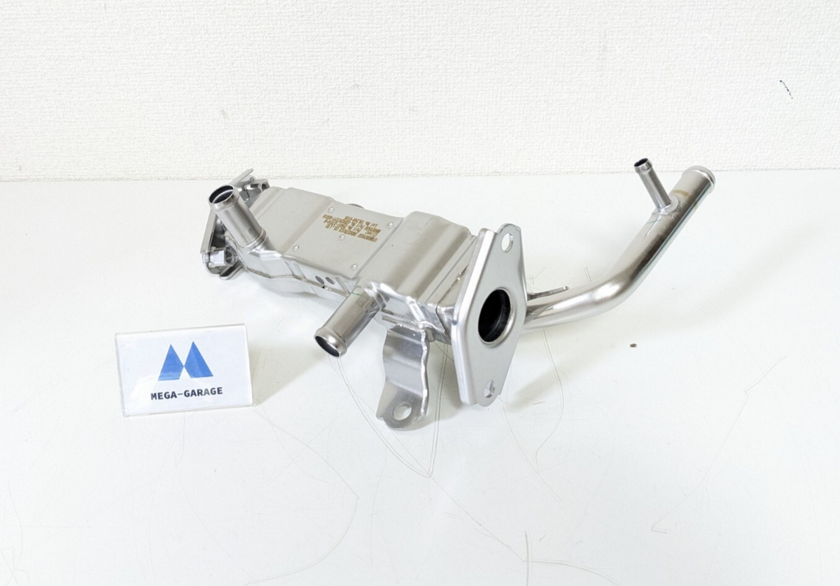 Toyota Lexus Genuine Prius V CT200h 2011-2017 2ZRFXE EGR Pipe OEM 25601-37010