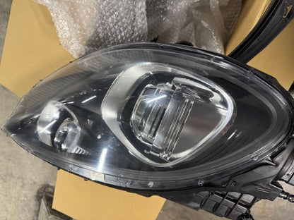 Porsche Macan Early Model Right Headlight PDLS 95B.941.032.CG