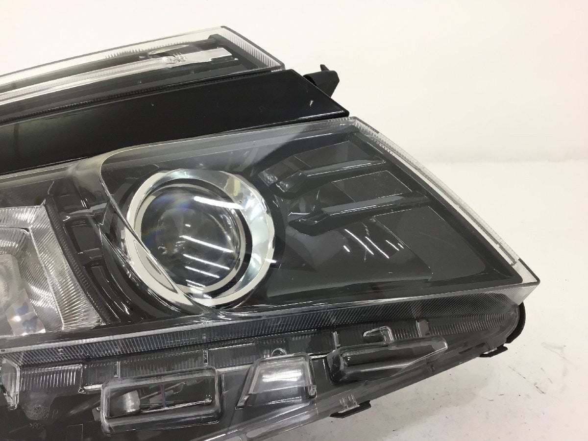 TOYOTA VOXY ZRR80 ZRR85 ZWR80 ZWR85 LED Right Headlight Lights Lamps JDM Genuine