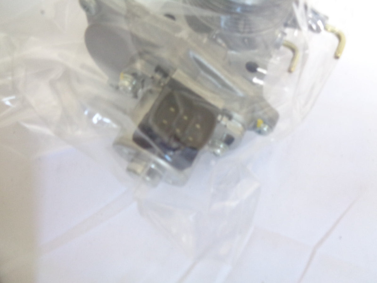 26100-67100 Genuine Toyota LAND CRUISER LX DIESEL Throttle Body