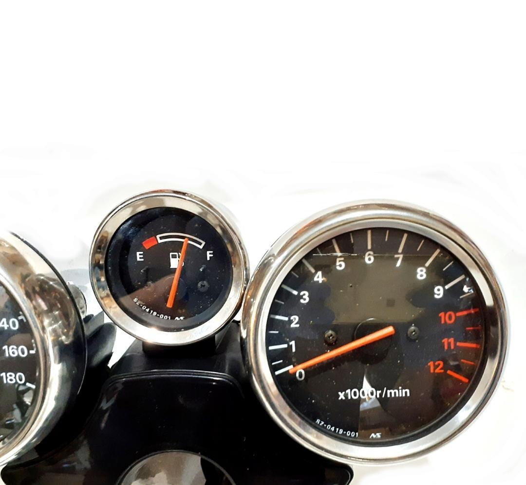 Suzuki Bandit 1200 GSF1200 GV75A Instrument Cluster Speedometer Gauge OEM