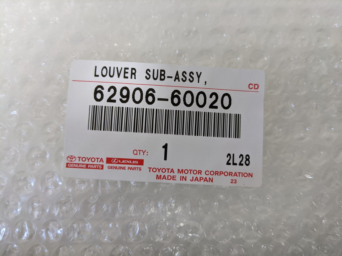 Genuine Toyota Land Cruiser 80 FJ80 Rear Louver Quarter Side Window Vent Set