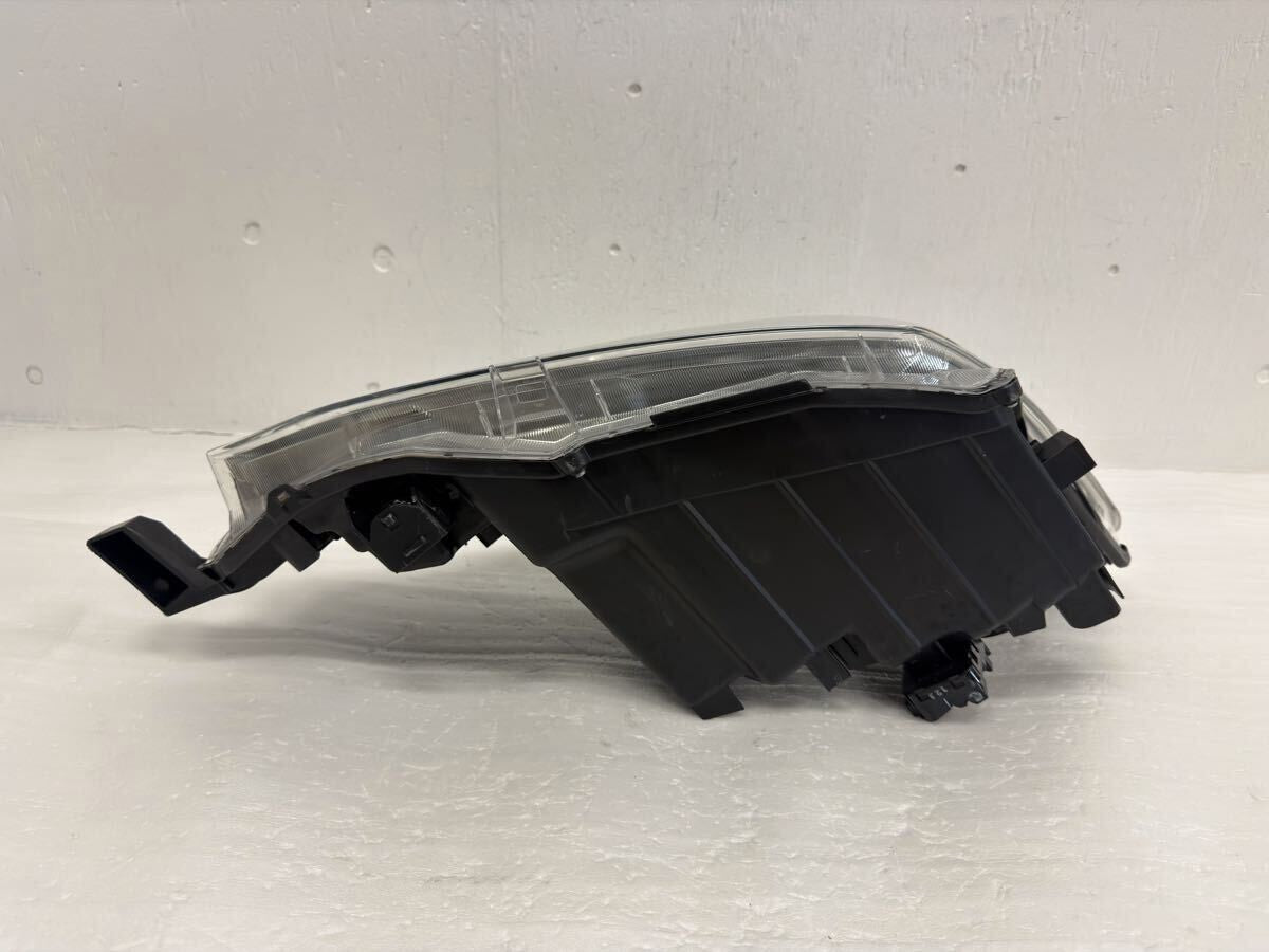 Toyota Corolla Fielder Axio 160 NZE NRE 2015-2022 Left Headlight KOITO 12-595