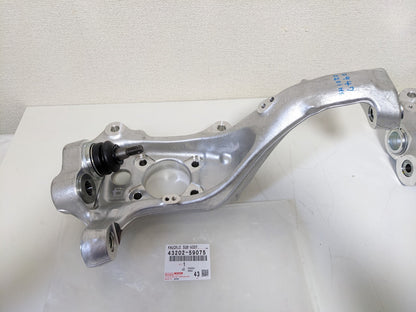 Genuine Lexus LS460 LS600h Spindle Knuckle Steering LH & RH Set OEM