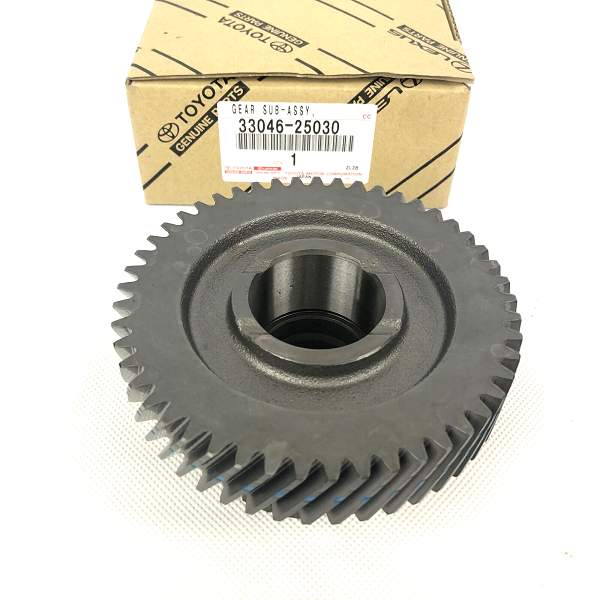 33046-25030 Genuine Toyota DYNA / TOYOACE 5th Countershaft Gear OEM