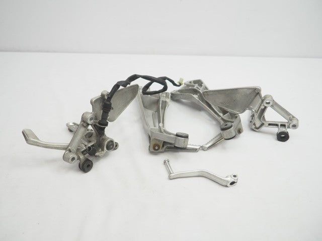 Honda CBR1100XX Super Blackbird SC35 1997-2003 Tandem Step Brake Pedal OEM