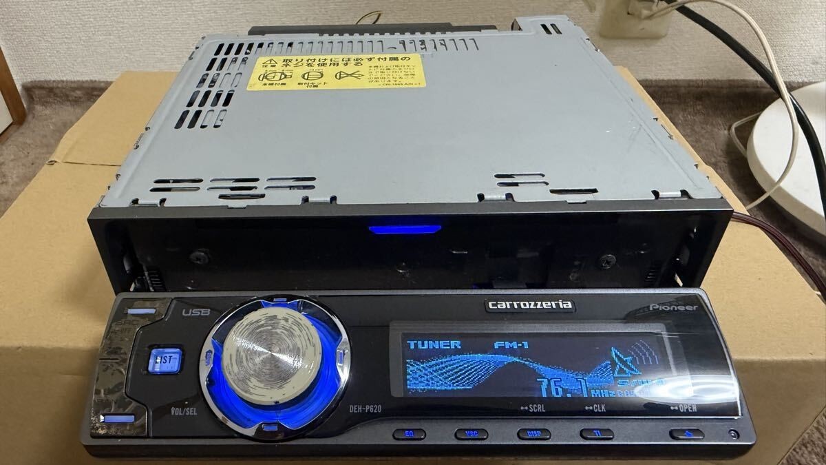 Pioneer Carrozzeria DEH-P620 CD Player