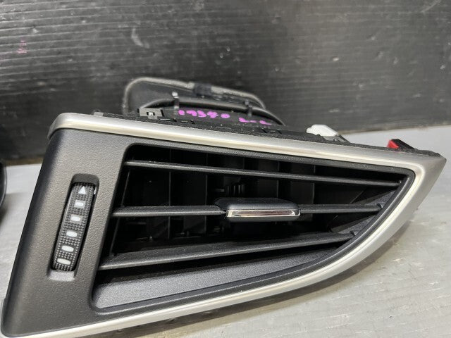 Toyota Harrier ZSU60W A/C Air Vent Outlet 55650-48090 OEM Genuine JDM