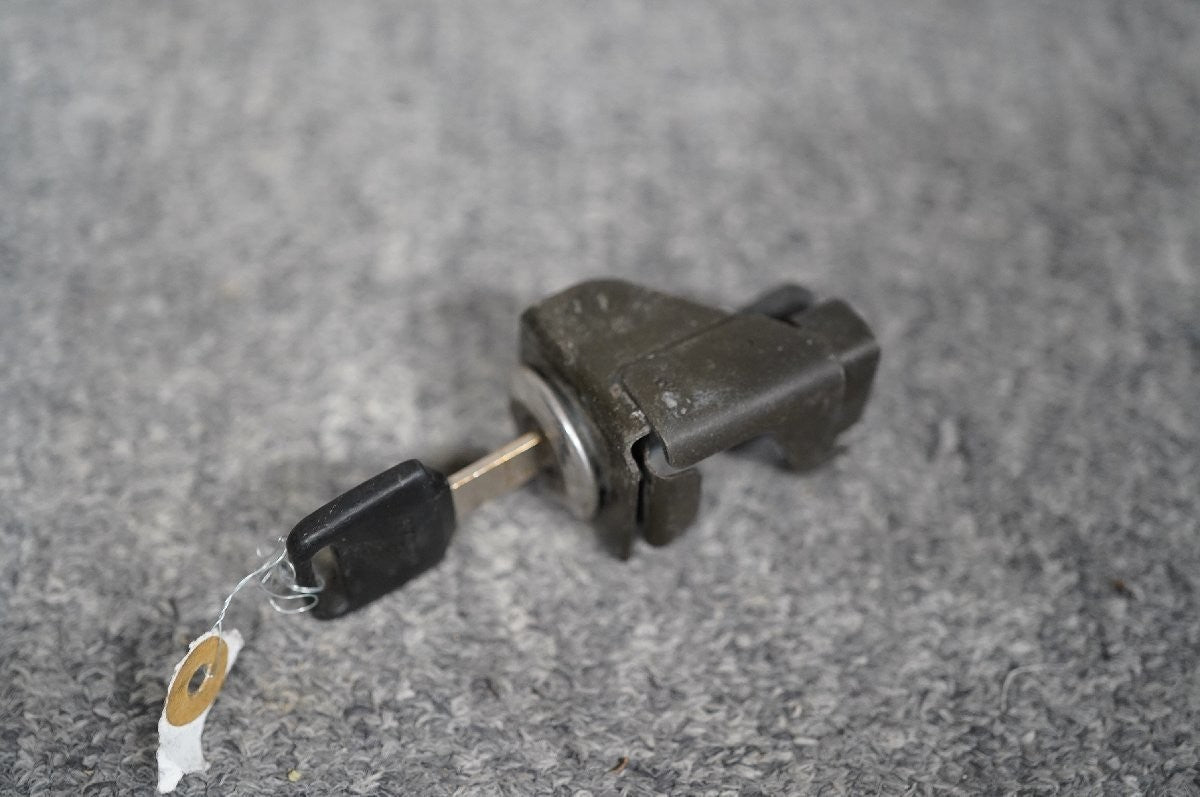Honda CB1300 Super Four CB1300SF SC40 1998-2002 Ignition Switch Main Key Set OEM