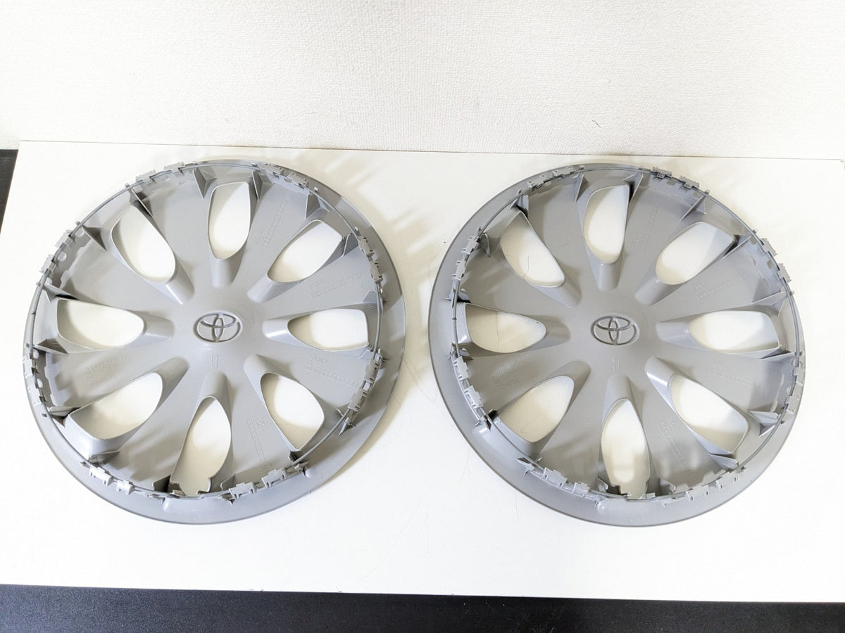 TOYOTA Genuine WHEEL COVER 4 PIECES 15" 42602-52540 JDM Prius C Used JDM