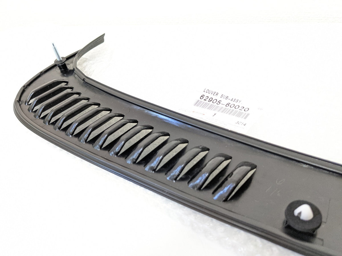 Genuine Toyota Land Cruiser 80 FJ80 Rear Louver Quarter Side Window Vent Set