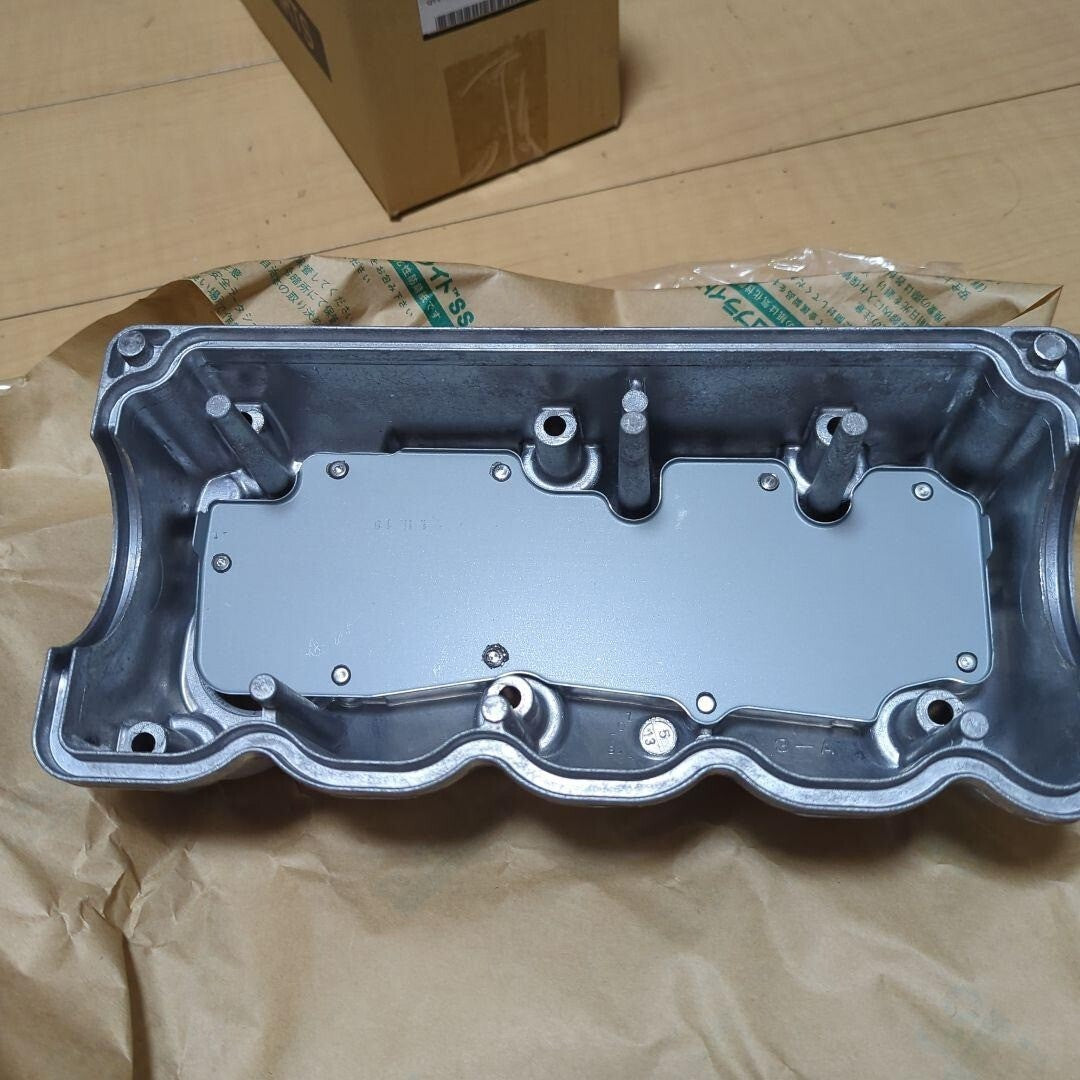 SUBARU Genuine Sambar Head Cover 13285KA351