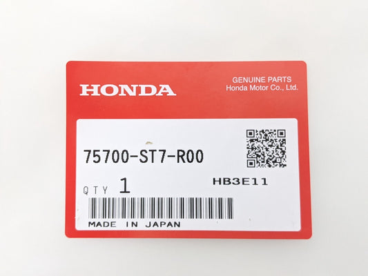 HONDA GENUINE EMBLEM ACURA 97-01 INTEGRA TYPE-R FRONT  'A'  DC2 RED *