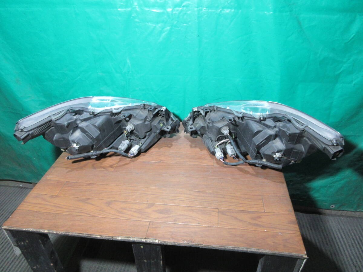 Toyota Crown GRS211 GRS214 AWS210 AWS211 2015-2018 Headlight Lamp OEM JDM