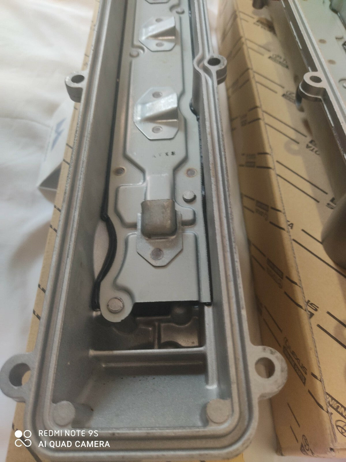 Genuine Toyota Valve Covers VVTI Supra 97-02 2JZGTE 11201-46050 11202-46021