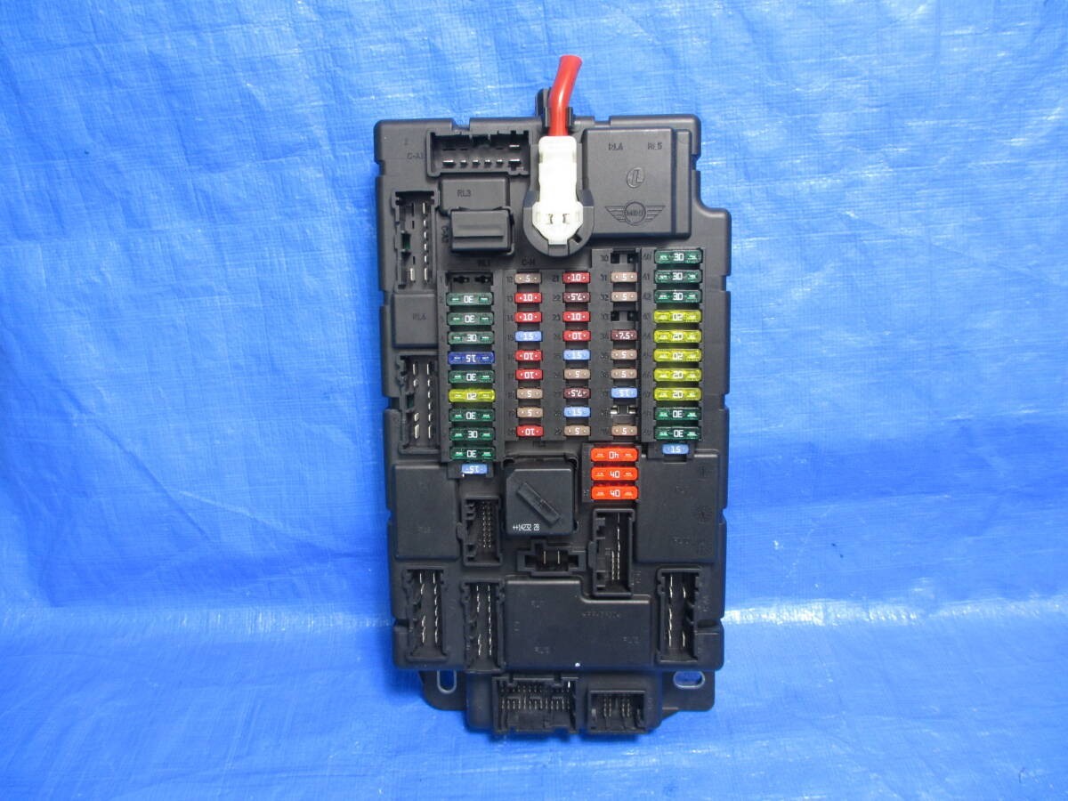 Mini Cooper Countryman Crossover R60 2010-2016 Fuse Box Genuine OEM
