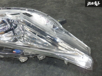 Toyota Harrier 60 ZSU ASU 60W 65W AVU65W 2017-2020 Right LED Headlight OEM JDM