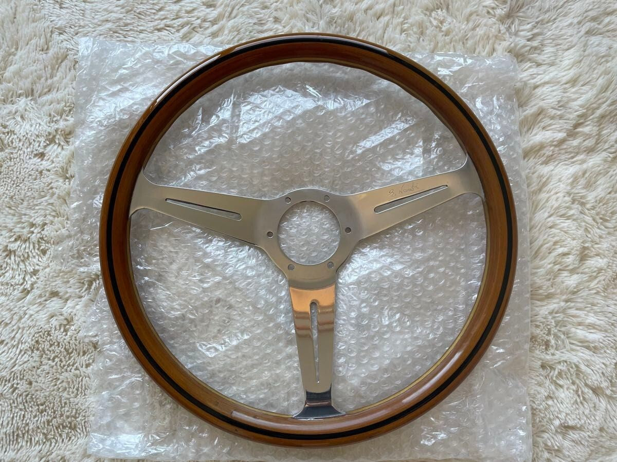 NARDI Classic Wood & Polished Spoke 36.5cm Steering Wheel