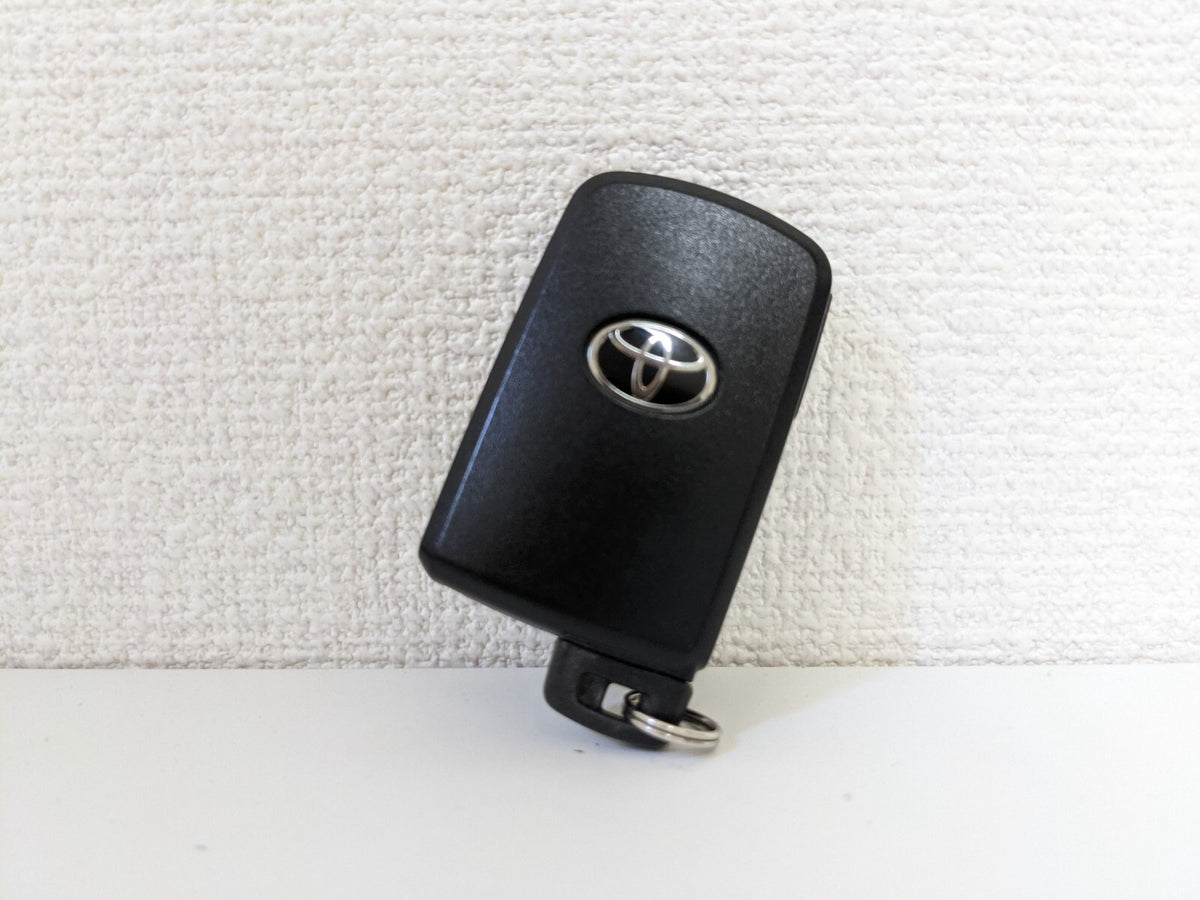 281451-2150 Toyota Esquire Noah Sienta Voxy 4 Button Smart Key FOB OEM JDM RHD