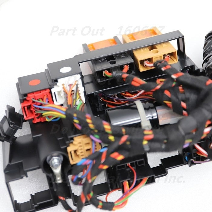 Macan Turbo 95B Fuse Box 8K2937503B Porsche 95BCTL