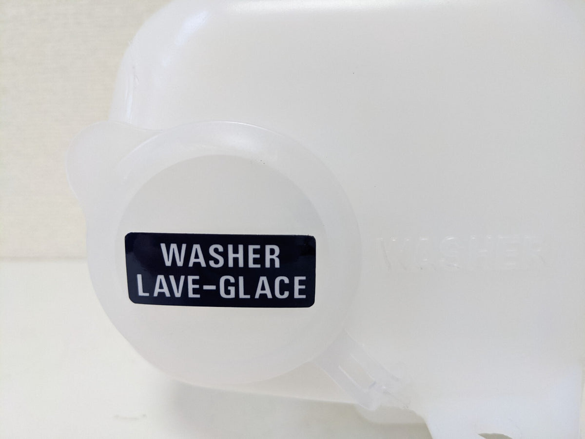 Genuine LAND CRUISER BJ60 FJ62 HJ61 FJ60 HJ60 Windshield Washer Tank F/S Toyota