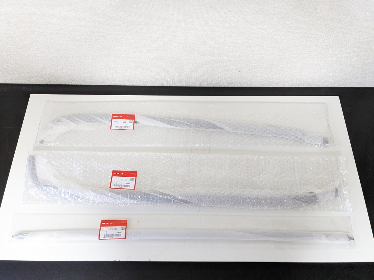 HONDA ACURA Genuine INTEGRA DC1 DC2 Front Glass Windshield Molding Set 93-01